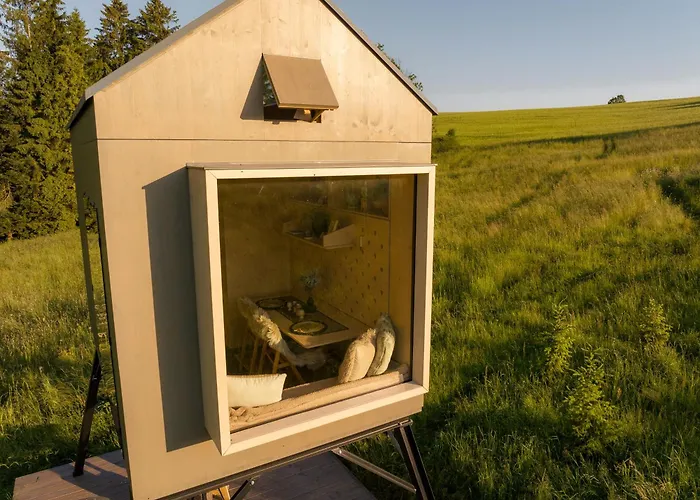 אוהל מפואר Posed Na Orave